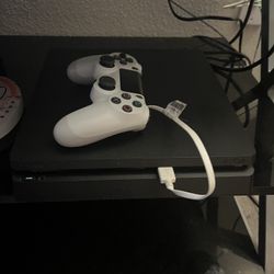 PlayStation 4 Slim Console