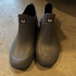 Men’s Rain/gardening Boots Size 9.5