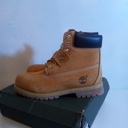 Timberland Wheat Men Size 11 New!