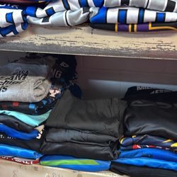 T Shirt, Hoodies, Long Sleeve Shirt, Shorts And Pants 