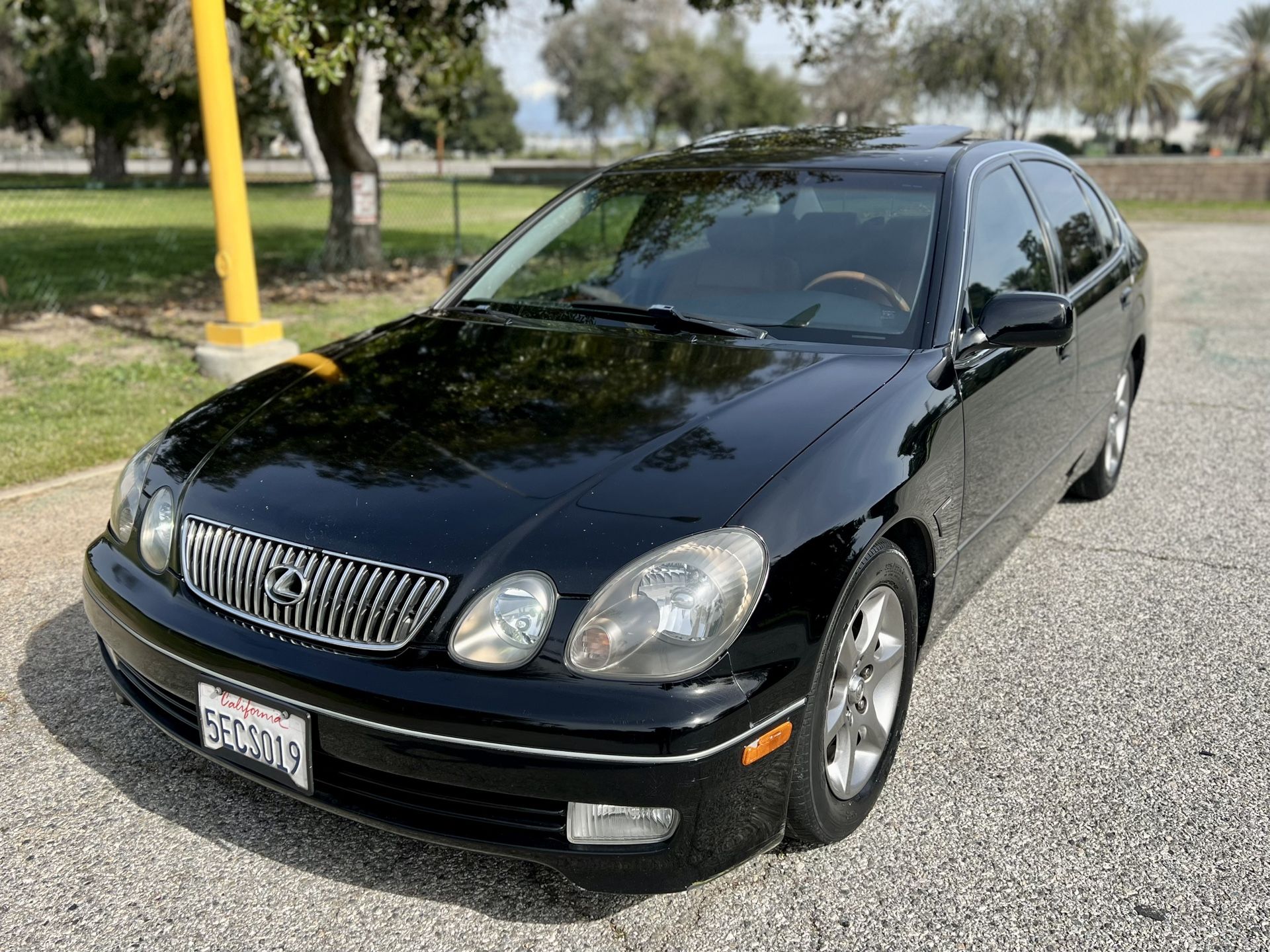 2003 Lexus GS300 Sport Design Saddle interior