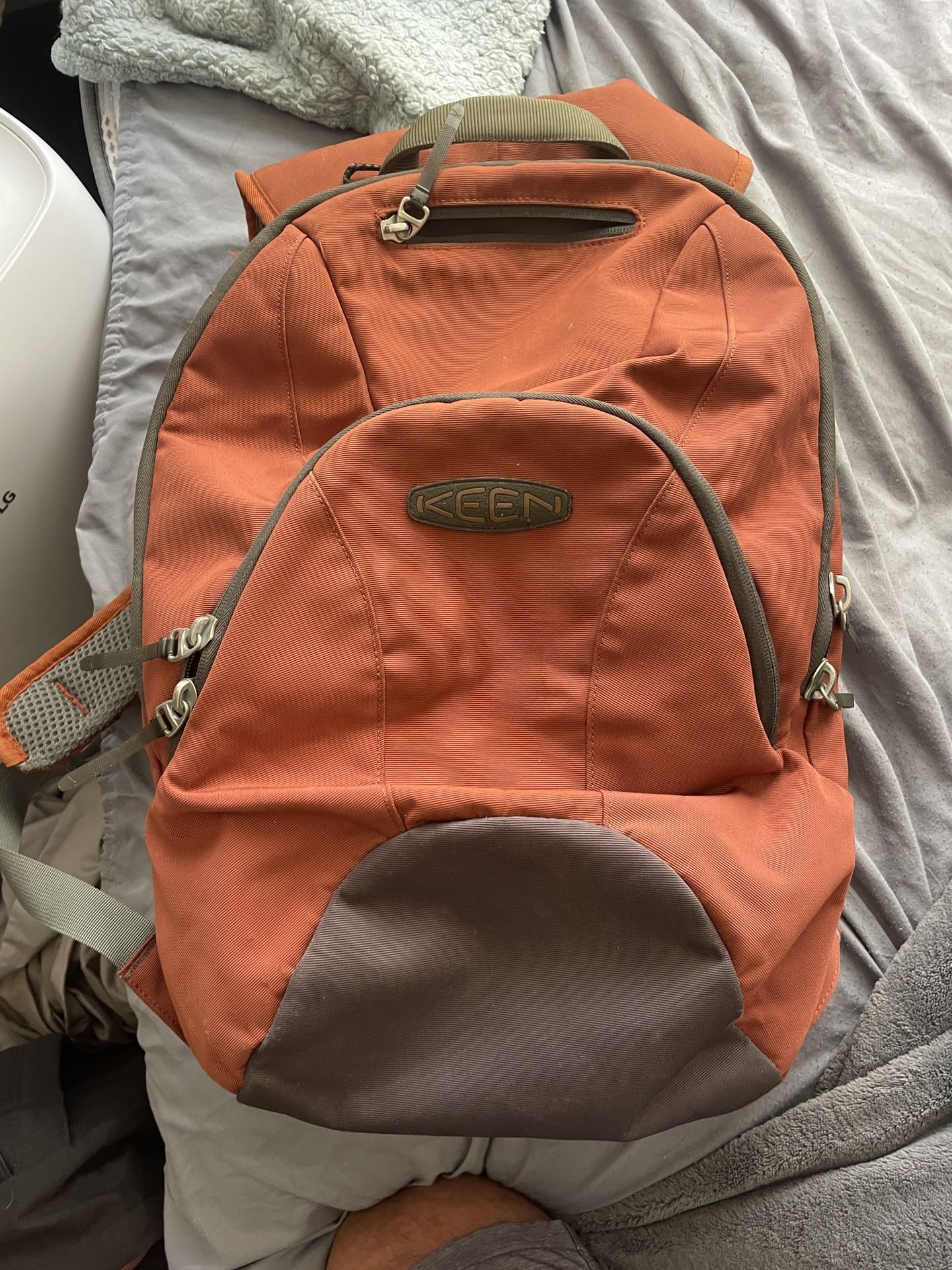 Keen- Hybrid Transport Laptop Backpack
