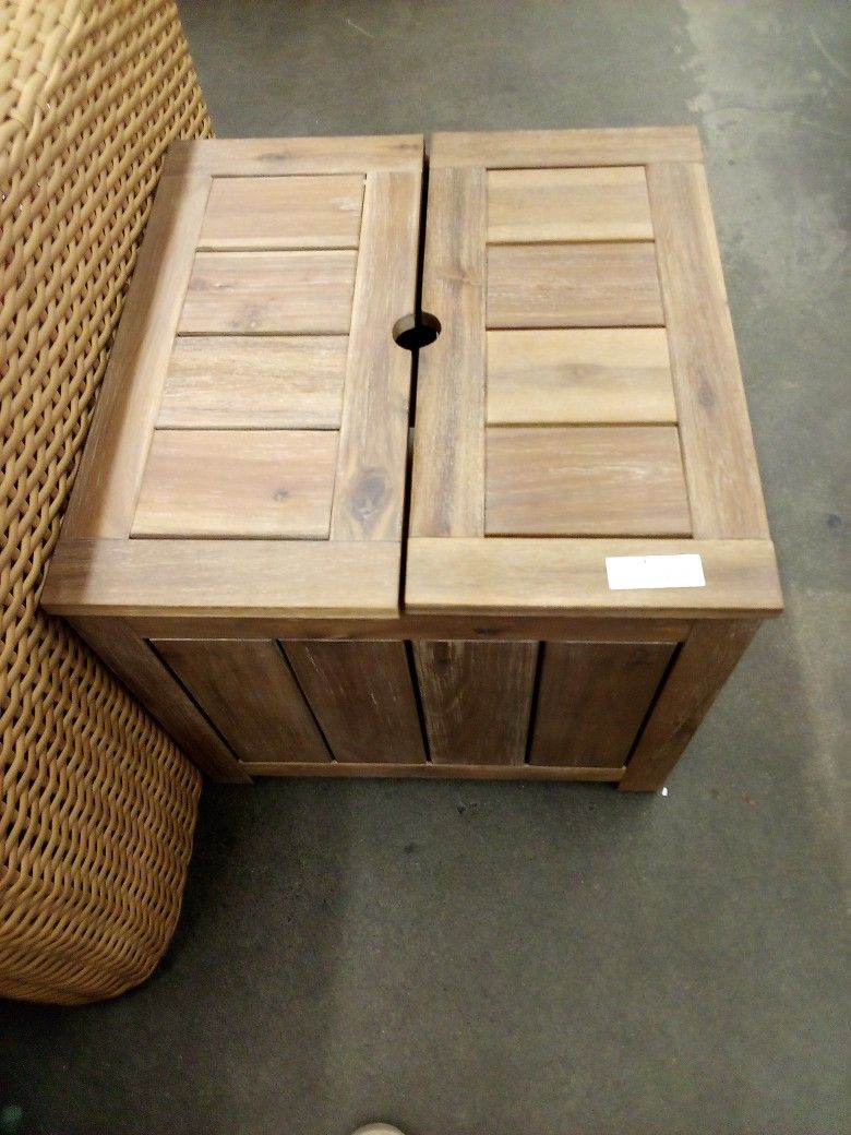 Umbrella Side Table
