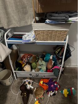 Dog toy storage