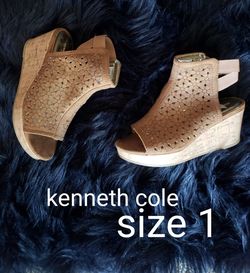 Kenneth Cole kid wedge shoes