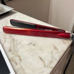 hair straightener
