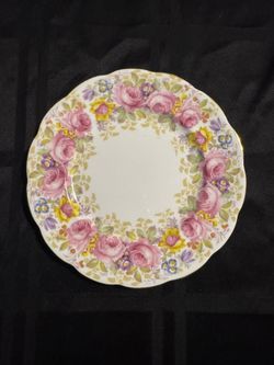 Royal Albert Bone China “Serena” dessert plate