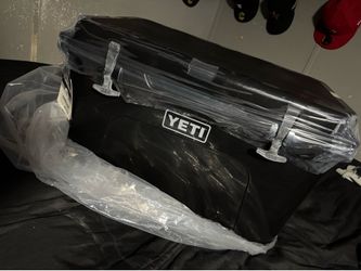 Black yeti