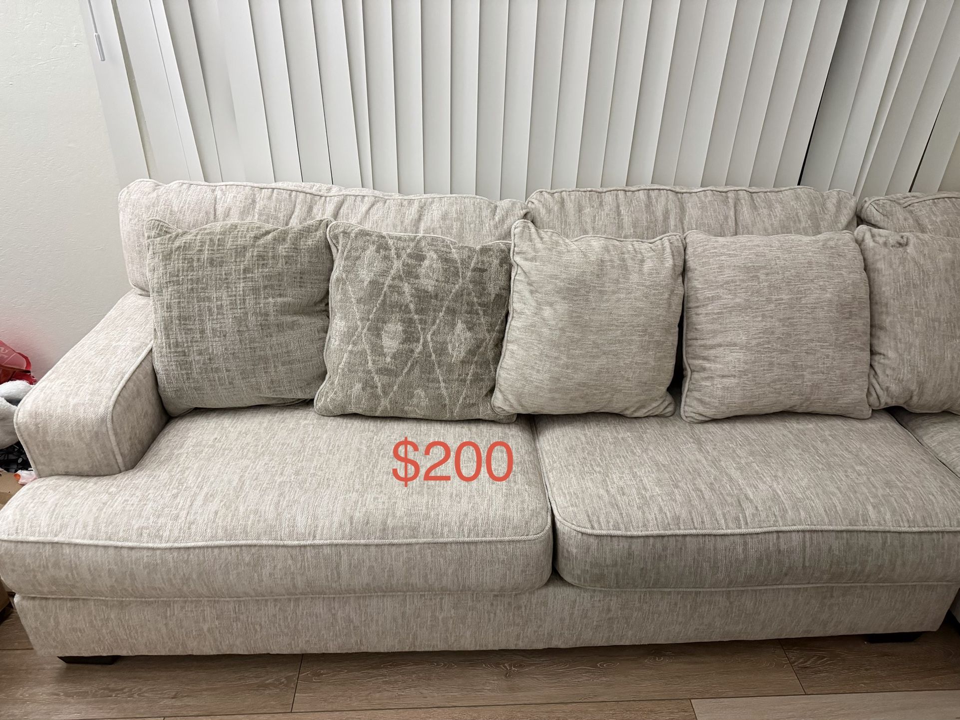 Extra-Large Deep L-Shaped Sofa – 11ft x 11ft – Includes All Throw Pillows