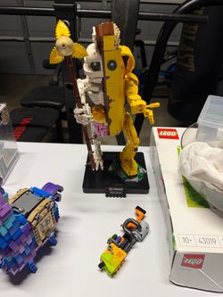 Lego Fortnite Peely Bone