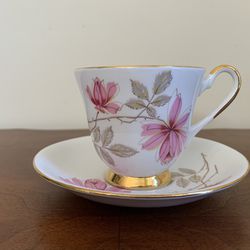 Vintage Bone China by Ainsdsle China Co. LTD. Teacup & Saucer - made in England  