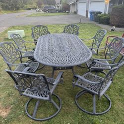 Cast Iron Table And Chairs 