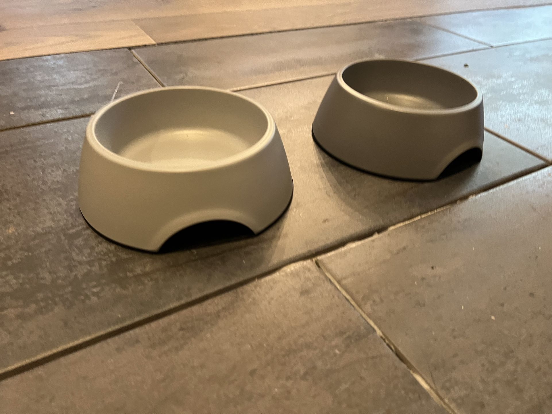 Dog/cat Bowls