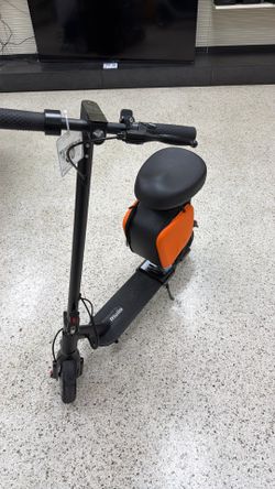 Riuiio Electric Scooter