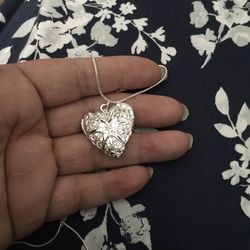 925 Sterling Silver Heart ❤️ Photo Frame Pendant Necklace 