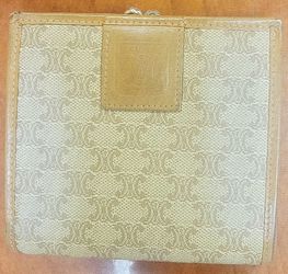 CELINE KISS LOCK WALLET 