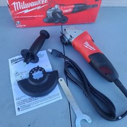 $80 FIRM PRICE Milwaukee 7 Amp Corded 4-1/2 in. Small Angle Grinder with Sliding Lock-On Switch