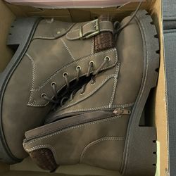 Womens Boots New 