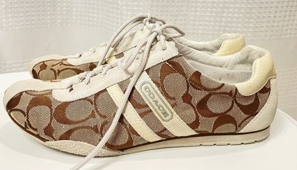 COACH Katelyn Signature Sneakers Size 8 1/2
