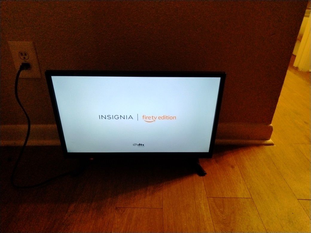 Small 20" Insignia FireTv Edition Smart Tv