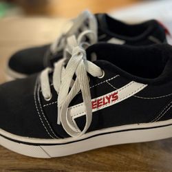 Heely’s Youth Sz 2