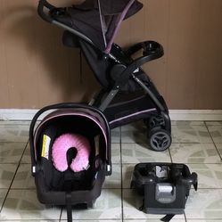 LIKE NEW GRACO CLICK CONNECT TRAVEL SYSTEM CAR SEAT AND BASE!!!!
