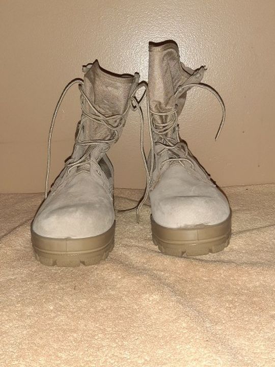Men's Bates (E01123) Military Boots Size 10.5M