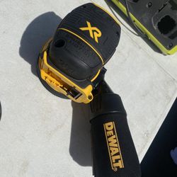 Dewalt Lijadora
