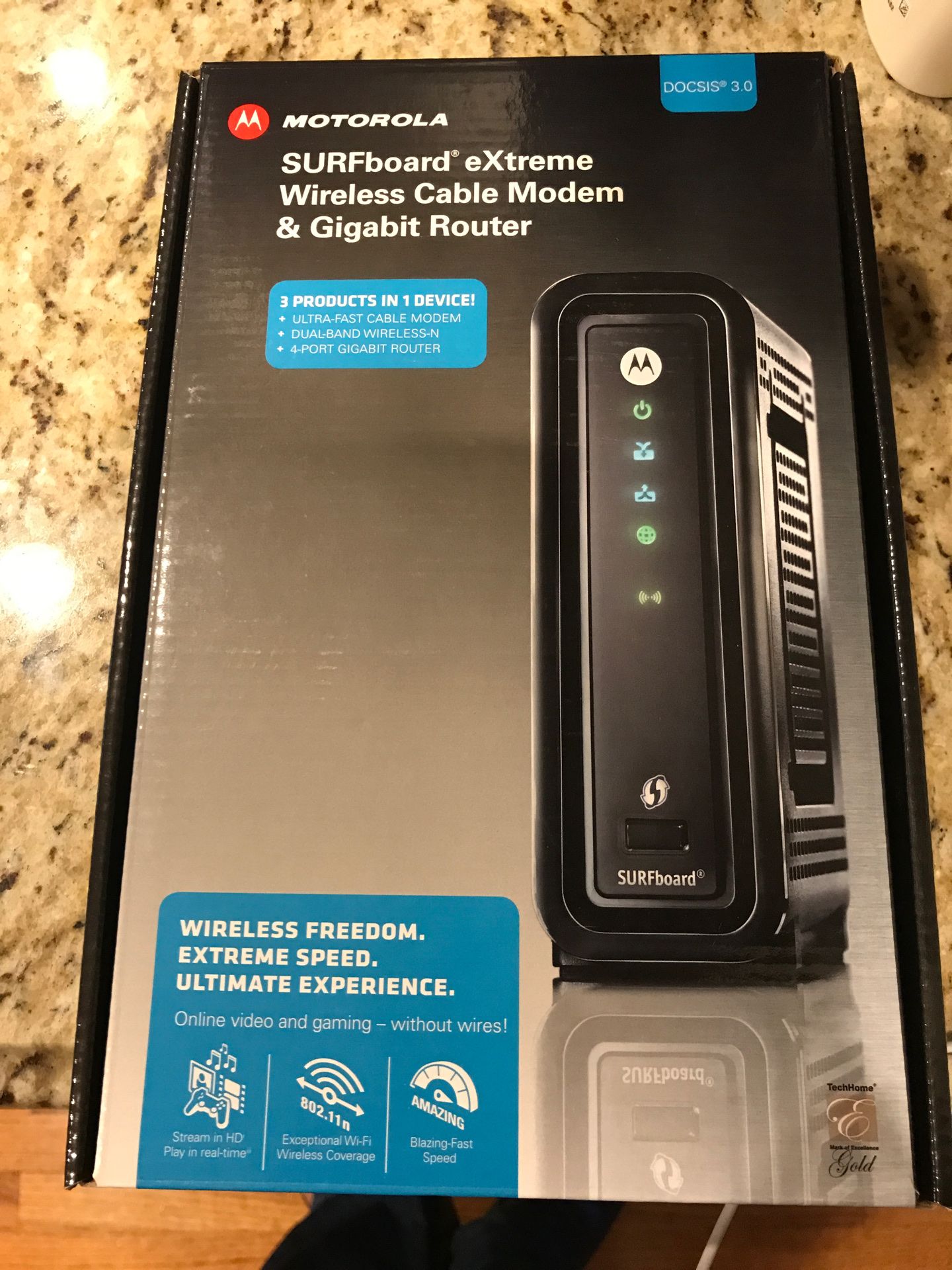 Wireless cable modem & gigabit router