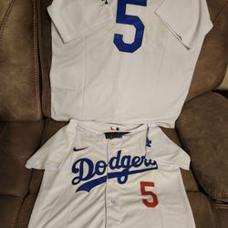 Dodgers Freddie Freeman Jersey.