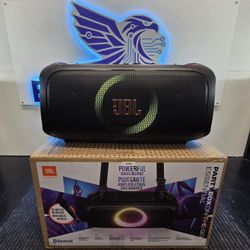 💥🤩BRAND NEW JBL PARTY BOX ON THE GO ESSENTIAL WITH MIC 🤩💥