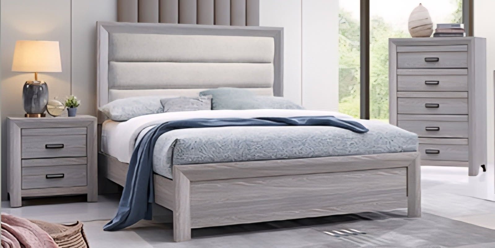 Brand new queen size bedroom set