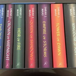 Throne Of Glass Paperback Boxed Set