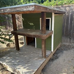 Dog House  free