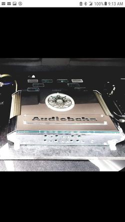 Car audio amp 4 channel (Audiobahn a4401t)