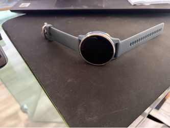 Garmin Venu 2 Smartwatch - never used
