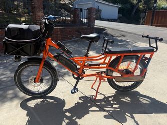 RadWagon 4 Electric Cargo Bike – ONLY 86 Miles + Tons of Accessories – Excellent Condition