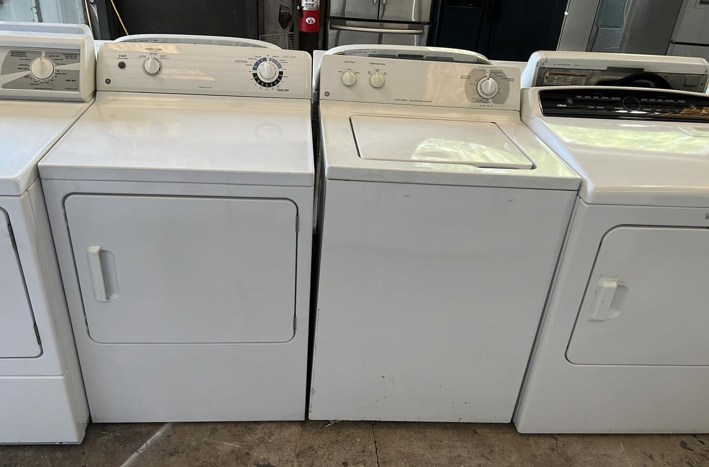 GE Washer & Dryer Electric White Heavy Duty
