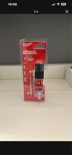 Milwaukee Ratcheting Multi-Bit Screwdriver