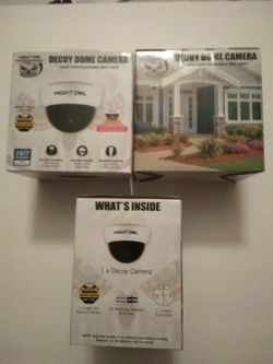 Decoy Dome Camera ! With flashing red light!