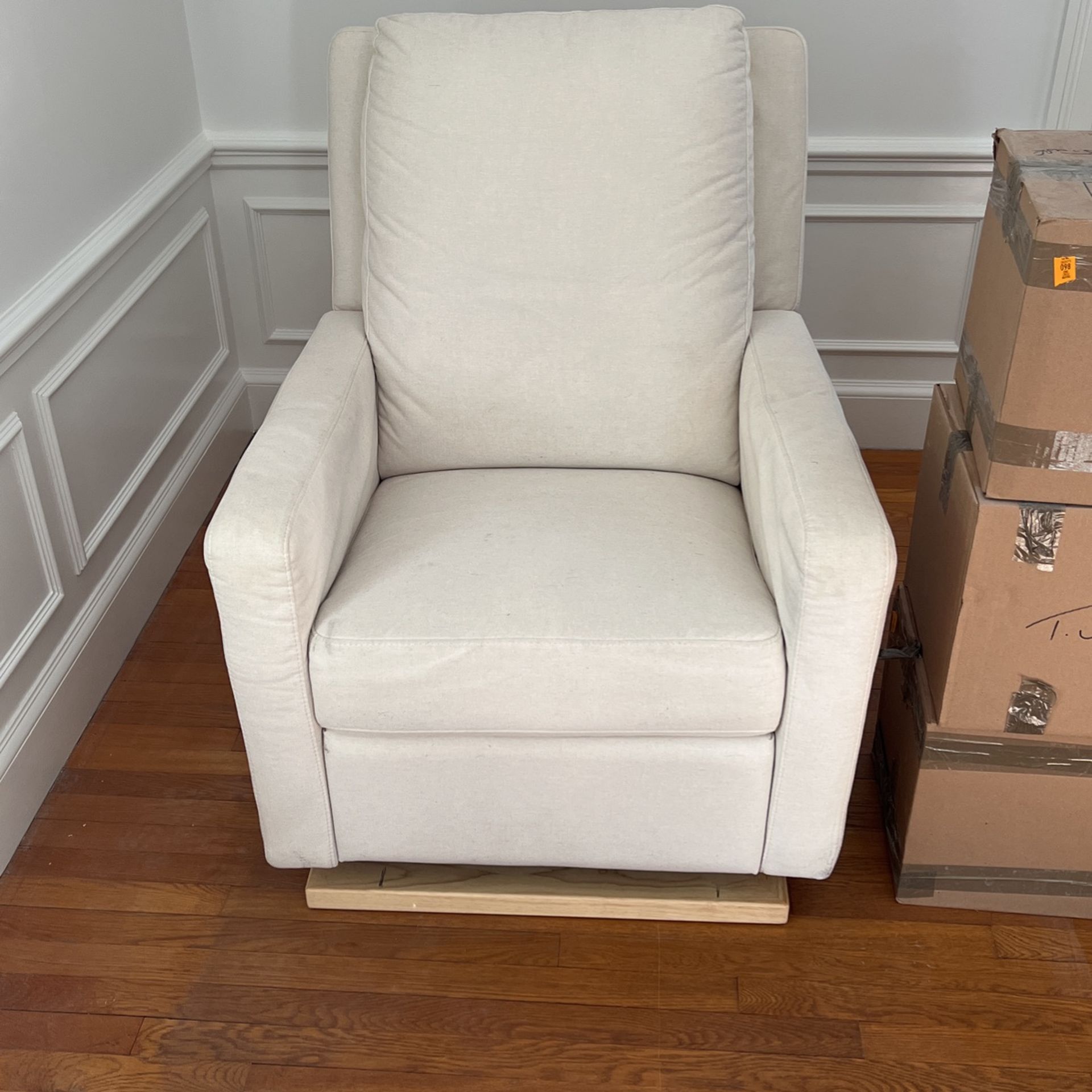 Babyletto Glider