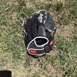 Rawlings Softball Glove