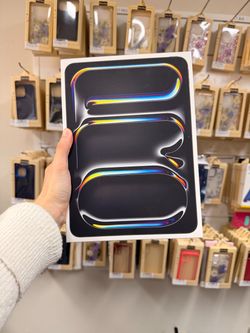 13-inch iPad Pro M4 chip with OLED (WiFi) 