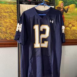 Mens Large Under Armor ND Football Jersey