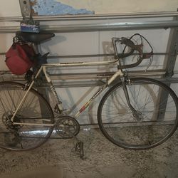 1972 Peugeot Record Du Monde Bicycle, Vintage 