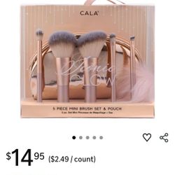 COSMETIC BRUSH SETS Iconic Glow 5Pcs Set, Goat Hair & Synthetic Bristles, Powder, Blush, Sponge, Angled Brush, Makeup Tools
