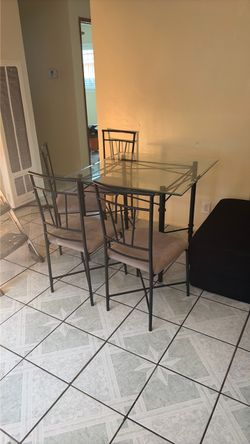 Kitchen table