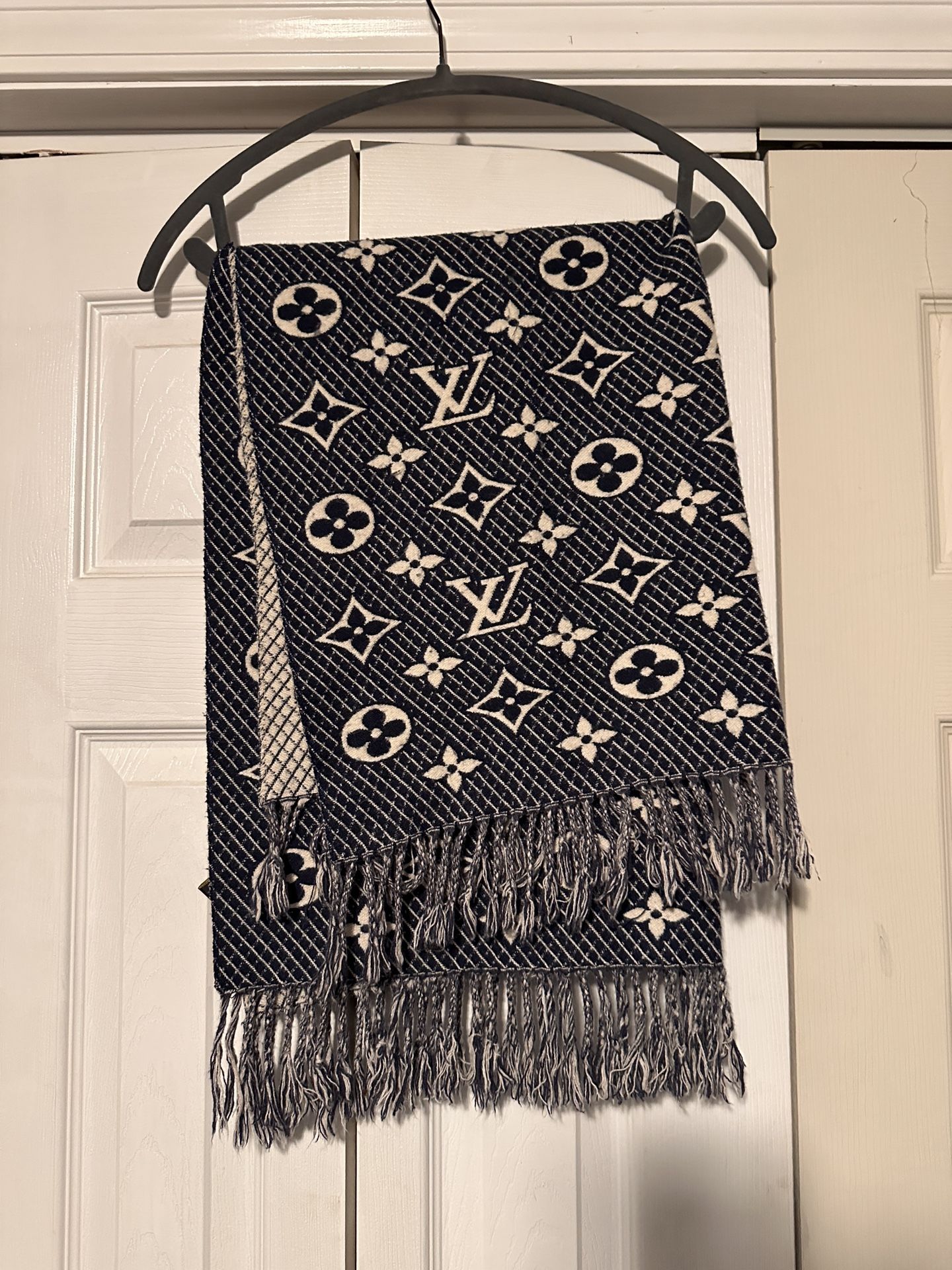 Louis Vuitton Scarf
