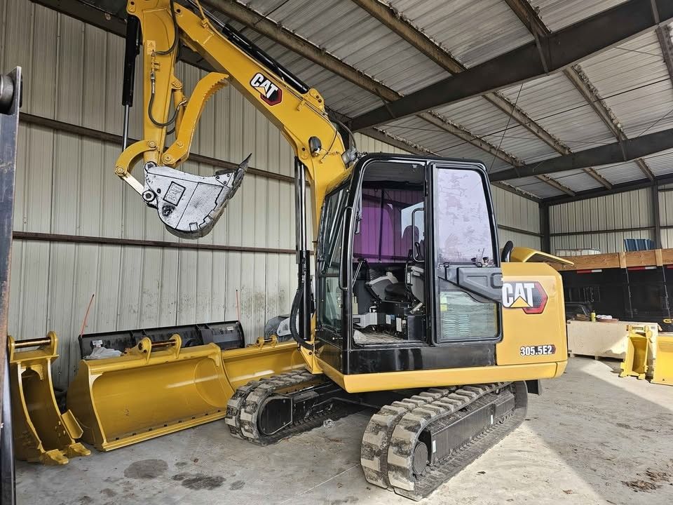 2022 CAT 305.5E2