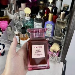 lost cherry Tom Ford